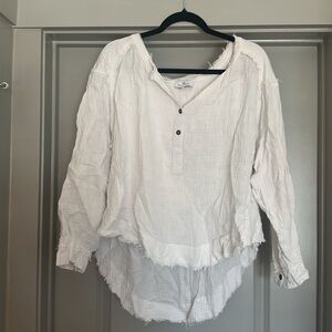 Boutique brand White gauzy/linen top 100% cotton